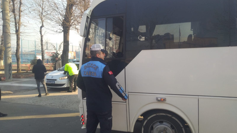 İlçelere Yolcu Taşıyan Minibüslere Trafik Denetlemesi Yapıldı