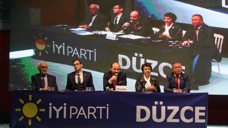 İYİ PARTİDE İL BAŞKANLIĞINA YUNUS ÖZAY ER İLE  DEVAM