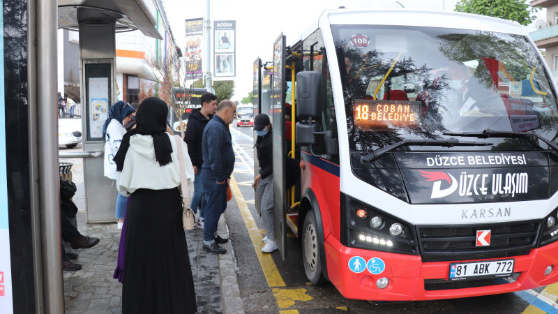  3 Günde 100 Bin Ücretsiz  Yolcu Taşındı 