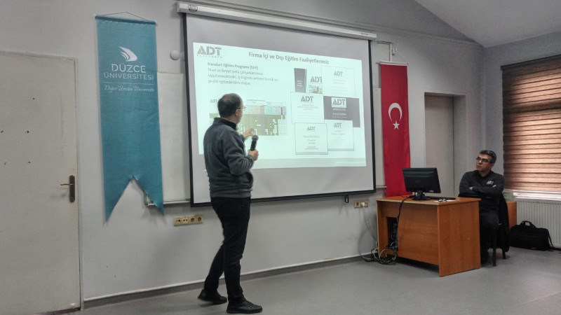 Kauçuk Sanayisindeki İnsan Kaynakları İhtiyacı Konuşuldu